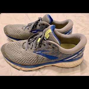 Brooks Ghost Running Shoes Size 12